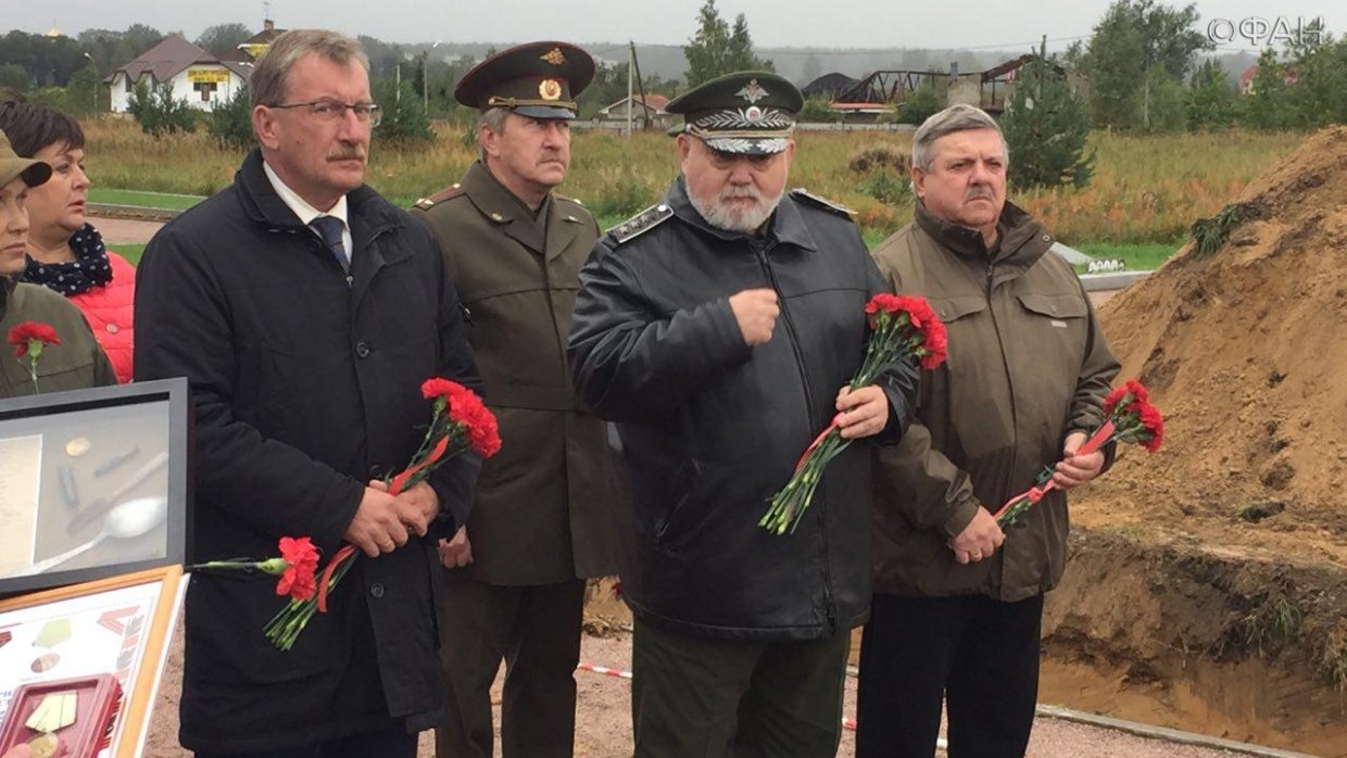 На Невском пятачке предали земле останки 220 героев советской армии