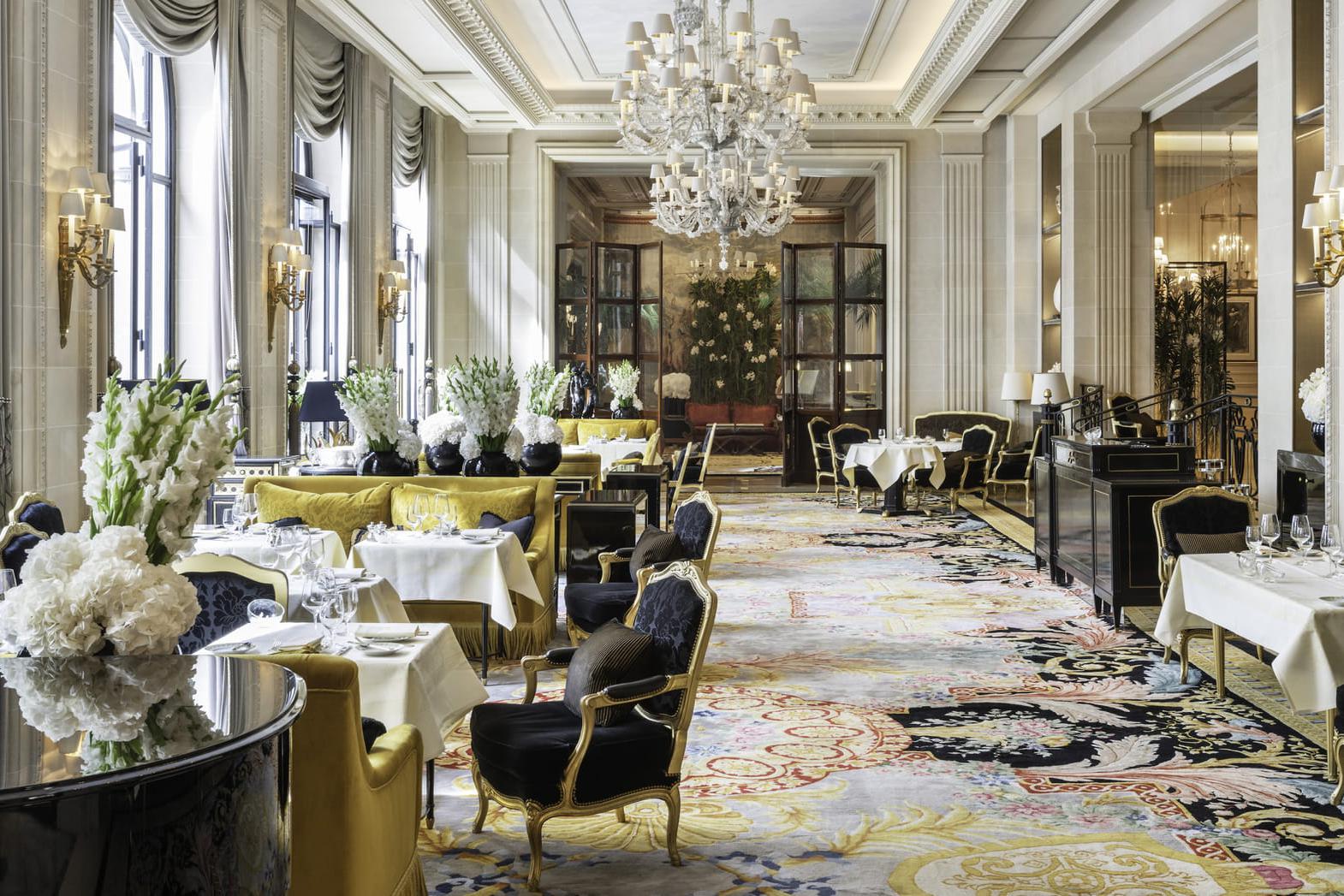 Отель&nbsp;Four Seasons Hotel George V Paris