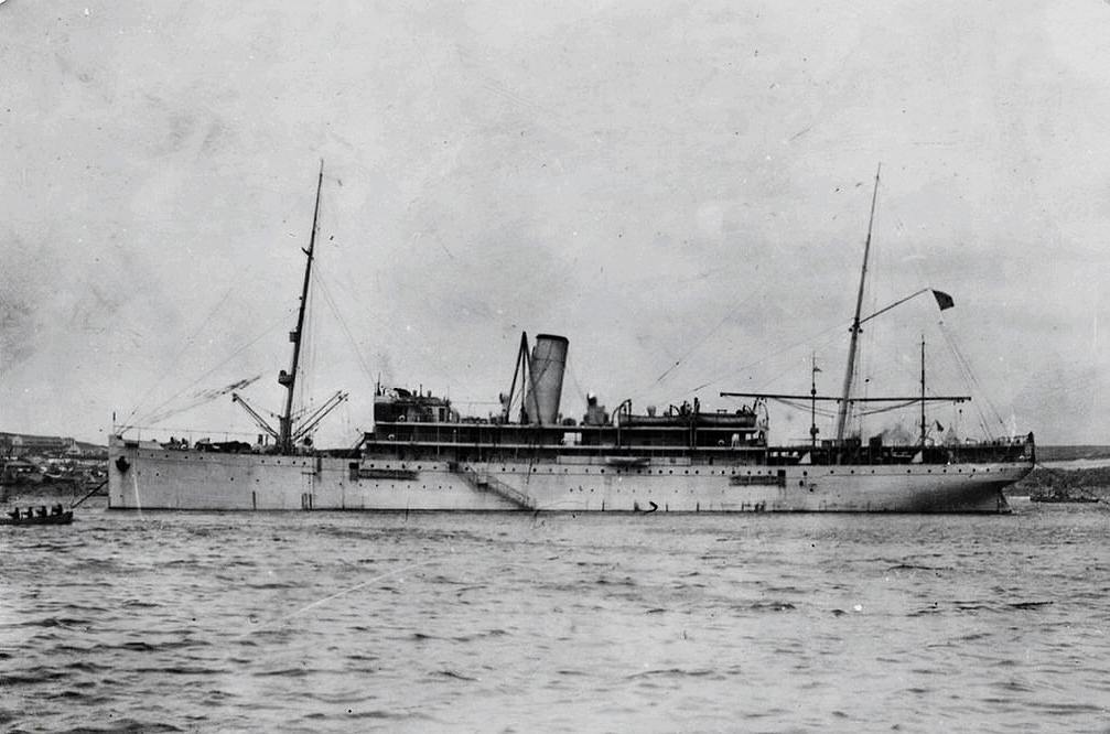 Авианесущий корабль «Император Николай I, с которого русские лётчики атаковали Зонгулдак