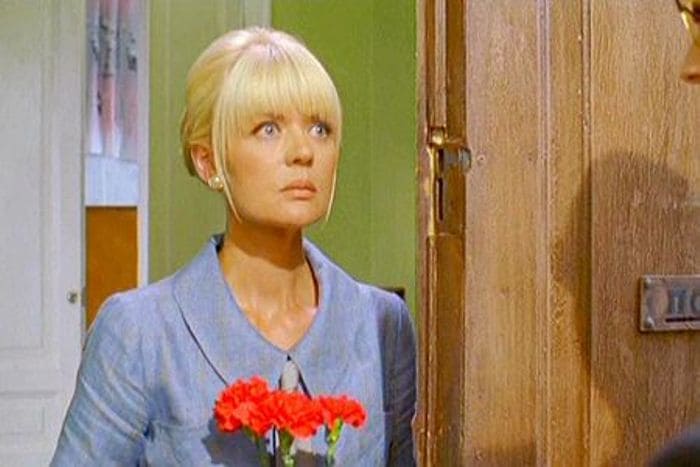 Кадр из фильма *Большая любовь*, 2006 | Фото: kino-teatr.ru Юлии Меньшовой – 51: Чем завершились поиски счастья и самостоятельности известной телеведущей и актрисы