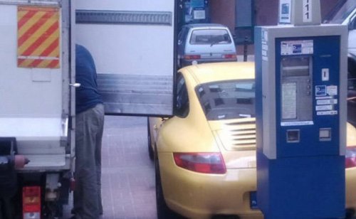 Неудачный день в картинках (18 фото)