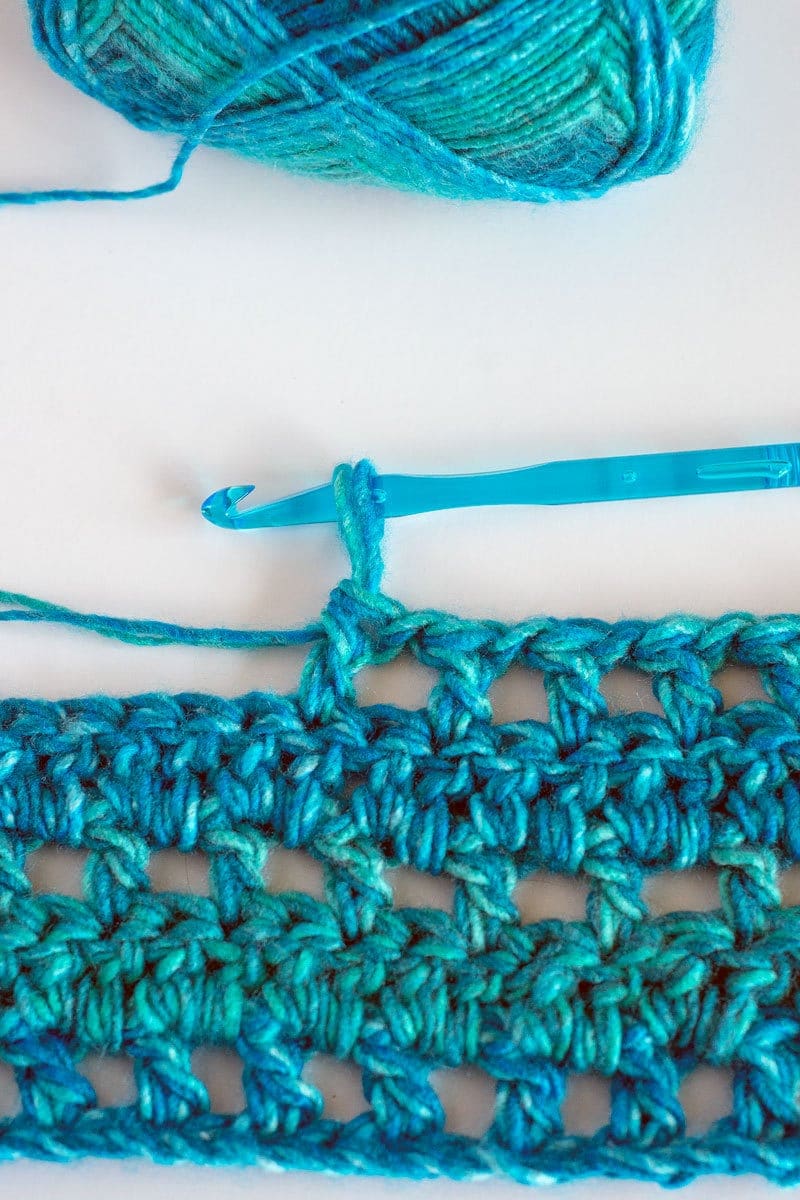 Теплый и уютный шарф-капюшон за 4 часа одежда,рукоделие,своими руками,шарф крючком