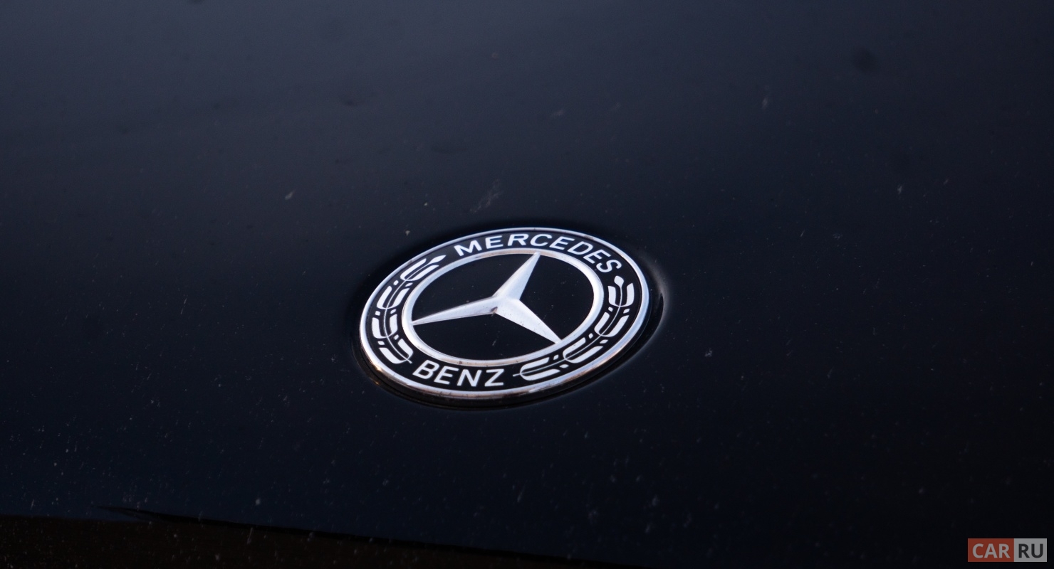 Mercedes-Benz опубликовал изображение нового электрического тягача eActros LongHaul Электрокары