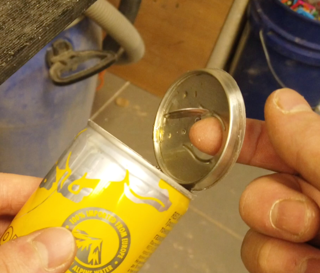 Легко открыть 