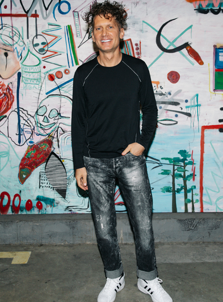 Денис Симачев, Полина Аскери и другие гости открытия выставки "Заживо" Звезды,Новости о звездах