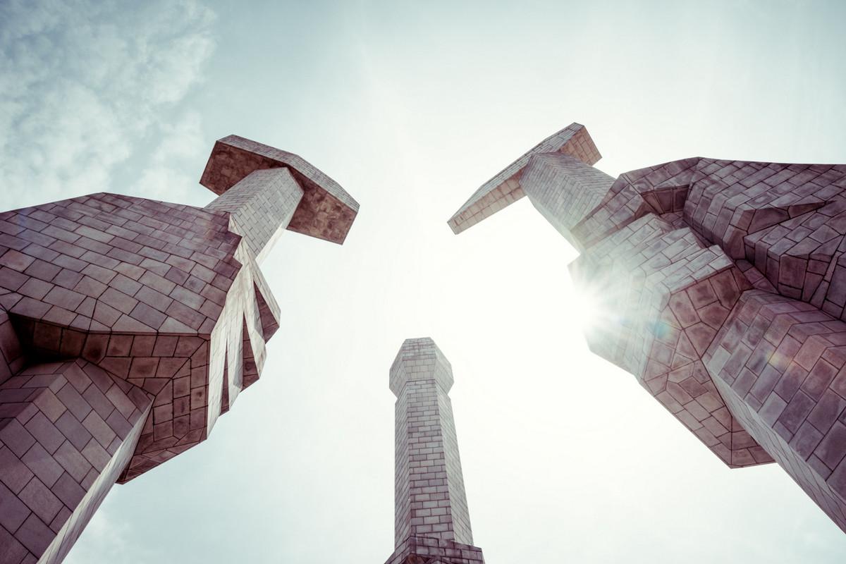 «Чосон» Дениса Давыденко: объективная нереальность из Северной Кореи «Чосон» Дениса Давыденко: объективная нереальность из Северной Кореи