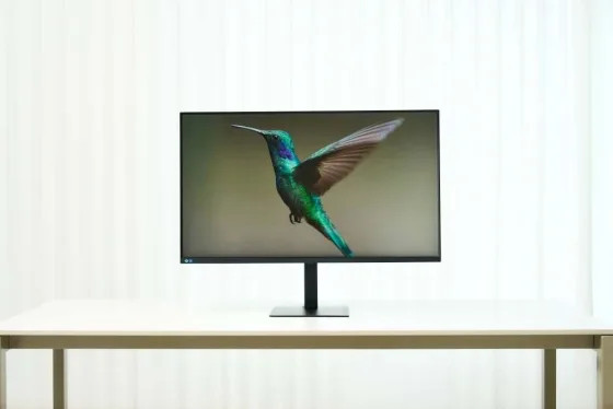Samsung представила 37-дюймовый UHD-монитор с USB-C и KVM