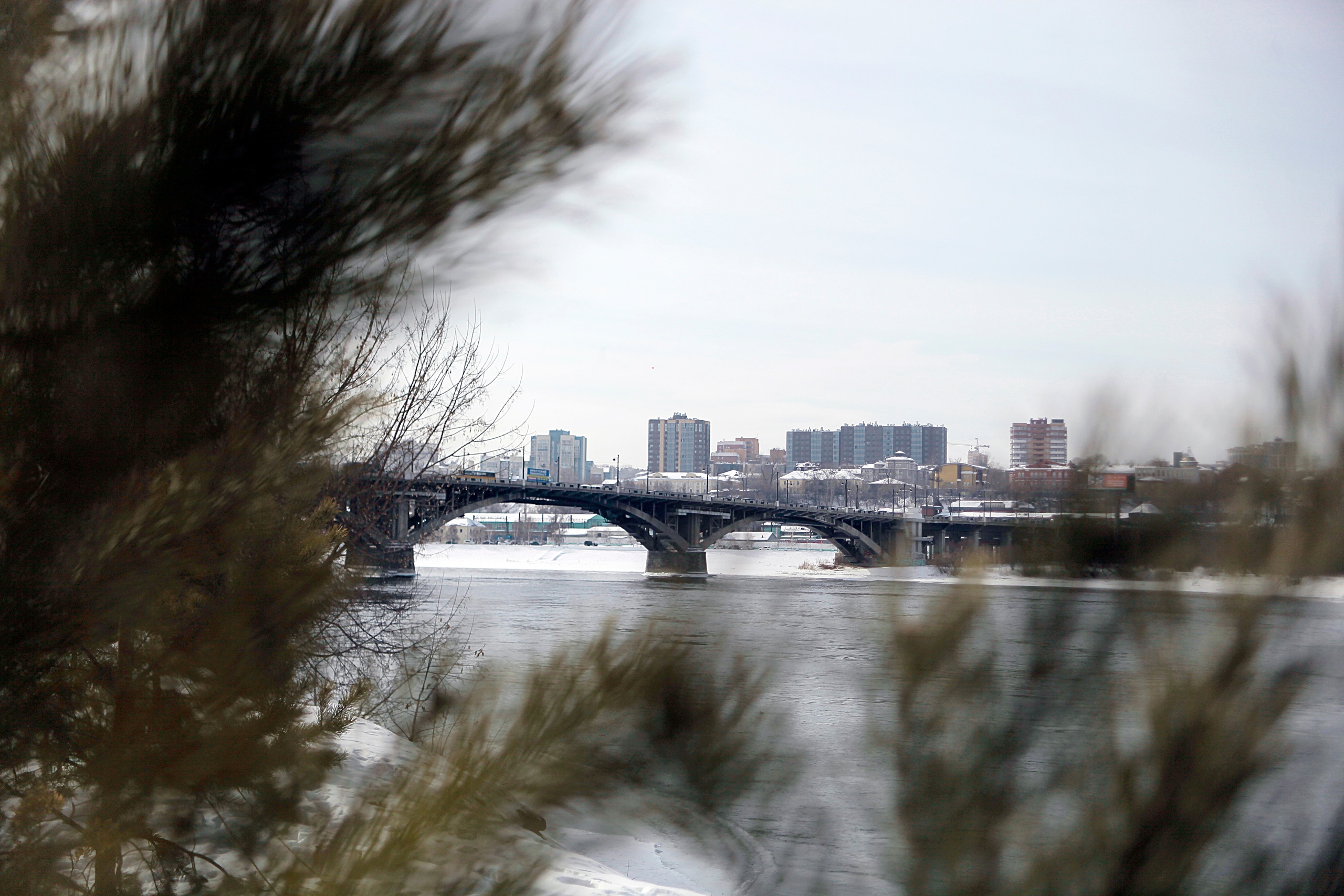 Весна пришла в Иркутск. Фоторепортаж с улиц города