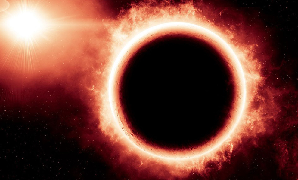 «Как на нашем заднем дворе». Рядом с Солнечной системой появилась черная дыра в 10 раз тяжелее Солнца