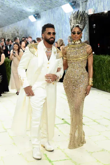 Met Gala — 2026: Ким Кардашьян с матерью, Блэйк Лайвли, Сьюки Уотерхаус и Сиара на красной дорожке Images, Дженнер, Николь, ДженнерРанее, красной, дорожке, вечера, появились, Джиджи, Хадид, Ирина, Шейкв, бюстгальтере, бриллиантами, Жукова, Перри, Метрополитенмузее, Кидман, СиараСиараКрис, дочерью