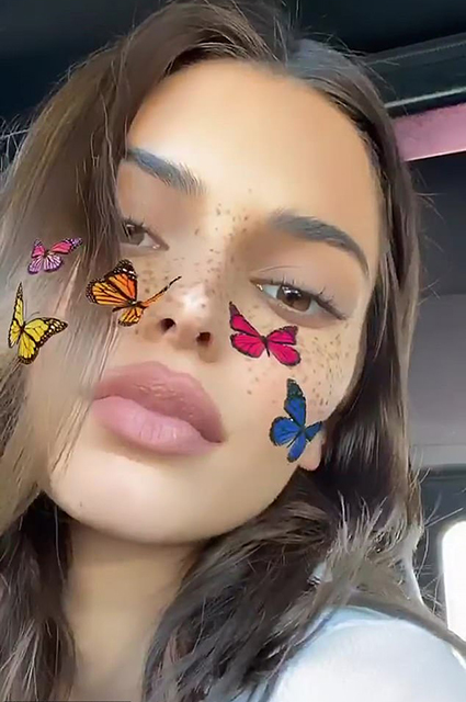 Кендалл и Кайли Дженнер представили свою коллекцию бикини Кендалл и Кайли Дженнер представили свою коллекцию бикини Экстерьер