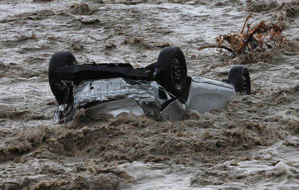 Затопленные автомобили в Крыму будут «вскрывать»