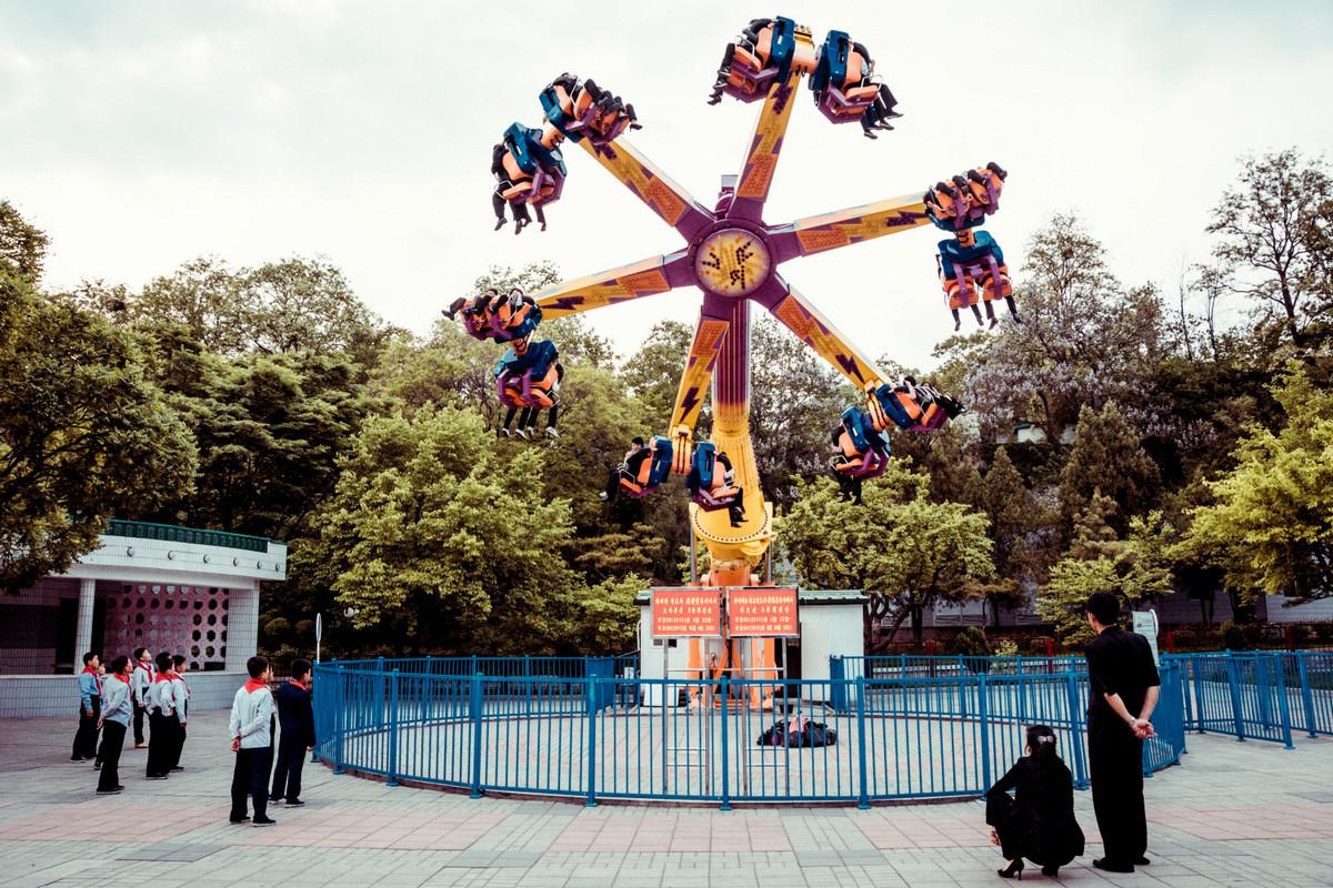 «Чосон» Дениса Давыденко: объективная нереальность из Северной Кореи «Чосон» Дениса Давыденко: объективная нереальность из Северной Кореи