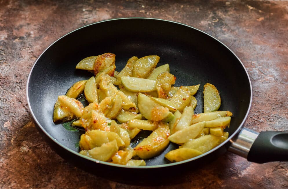 Печеночные оладьи с яблоками яблоками, оладьи, нужно, печени, затем, сковороду, печеночных, оладушки, карамелизированными, перец, блюдо, поэтому, можно, Затем, перебиваем, сразу, режем, сочетаются, обжариваем, примерно