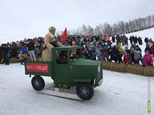 Первый тамбовский фестиваль креативных санок 