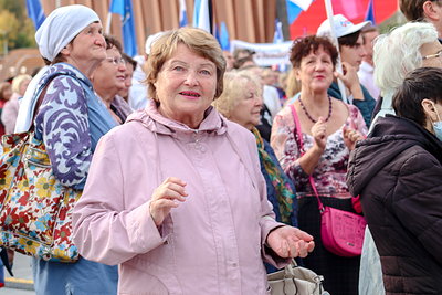 Декада пожилого человека в Новосибирске-2022: программа мероприятий, выплаты, бесплатные услуги