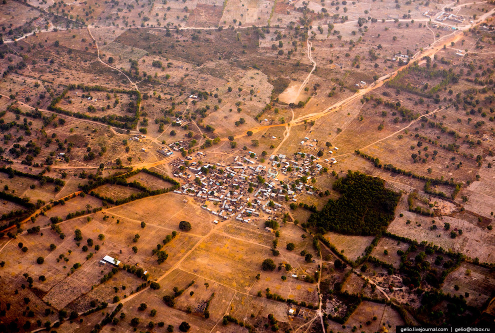 Небольшая деревня возле Бамако, столицы Мали.