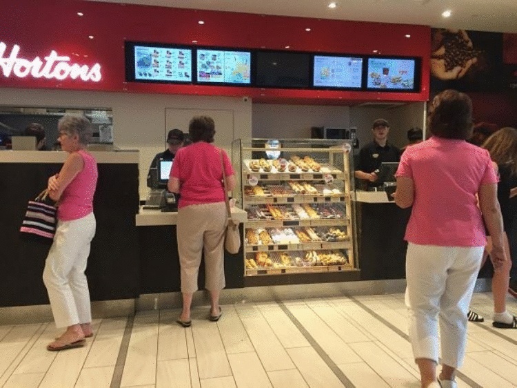 26 подозрительных случаев, когда Матрица вышла из строя и породила удивительные совпадения 