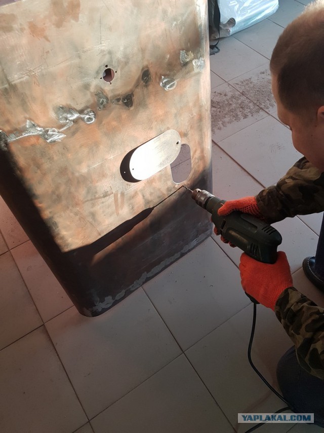 Реставрация старой бензоколонки своими руками