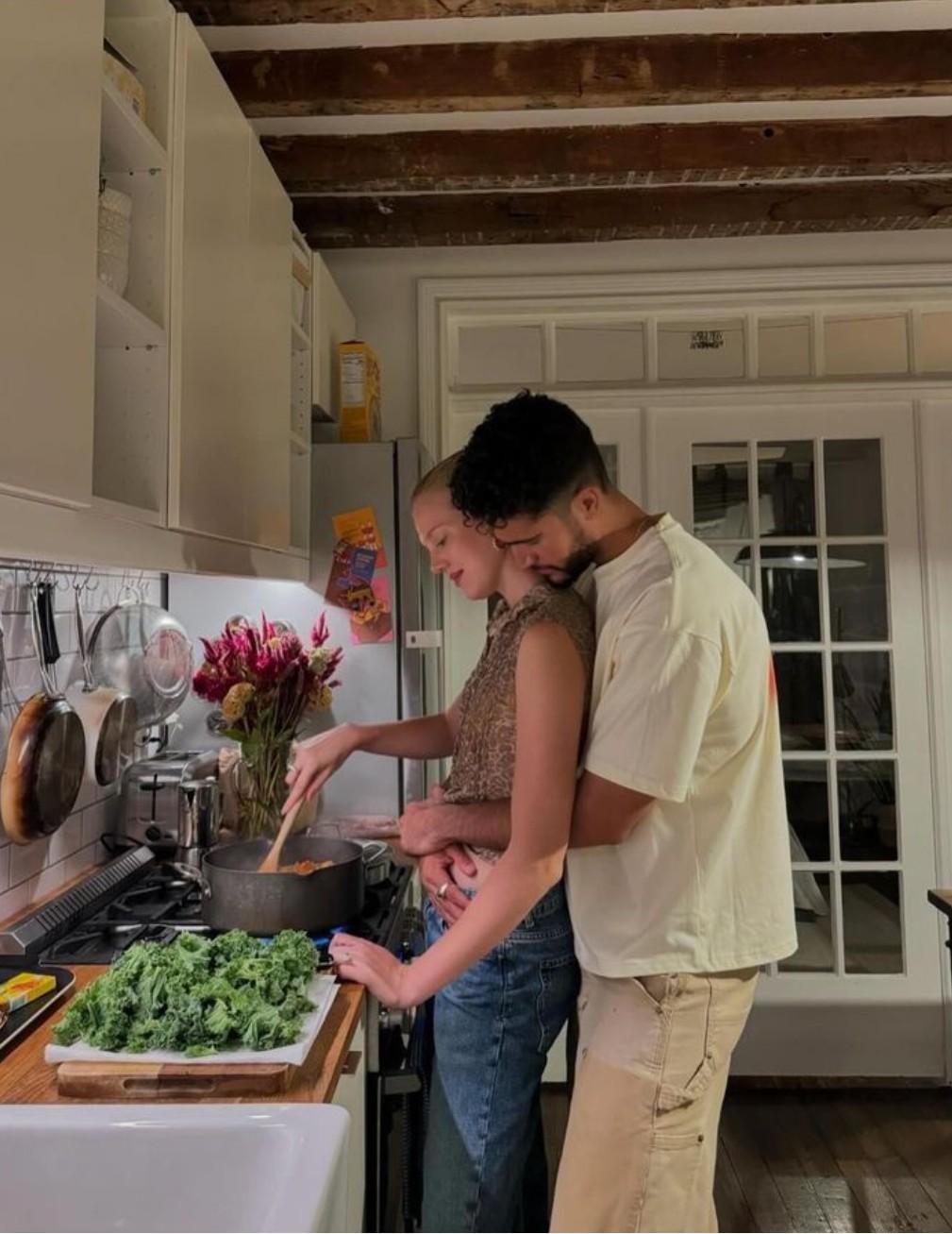 Минута для любви: как укрепить отношения за 60 секунд Минута для любви: как укрепить отношения за 60 секунд format-article,noindex,Семья