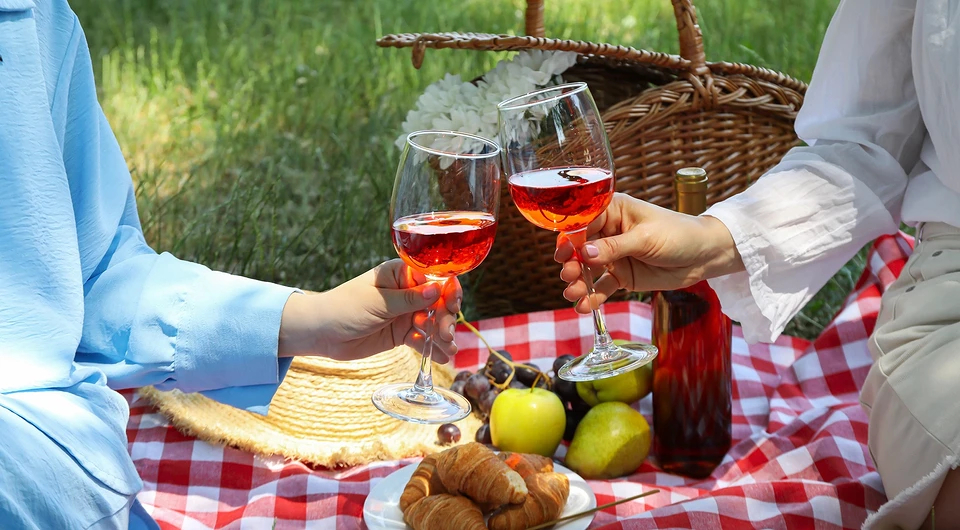 С чем сочетать разные сорта вин: основные гастрономические правила