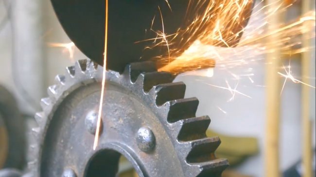 Оригинальный светильник из металла своими руками Оригинальный светильник из металла своими руками гаджеты