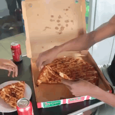 Кое-кто совсем не знает чувства меры Кое-кто совсем не знает чувства меры