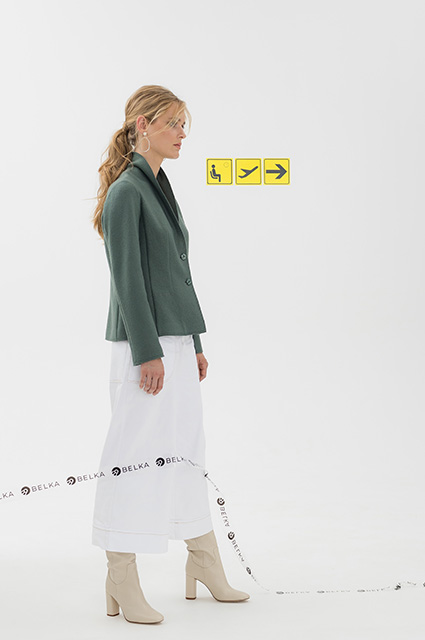 Баухаус, power dressing от Зендаи и гардероб путешественниц: смотрим новые осенние лукбуки Лукбук