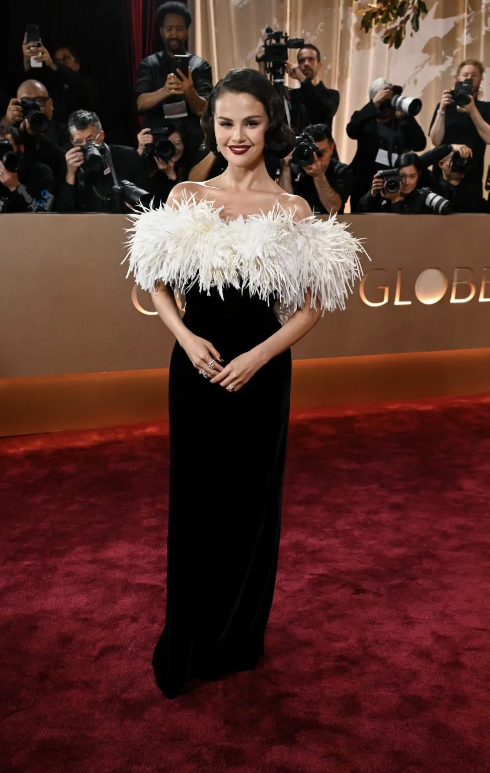  Мила Кунис, Джулия Робертс и Майли Сайрус