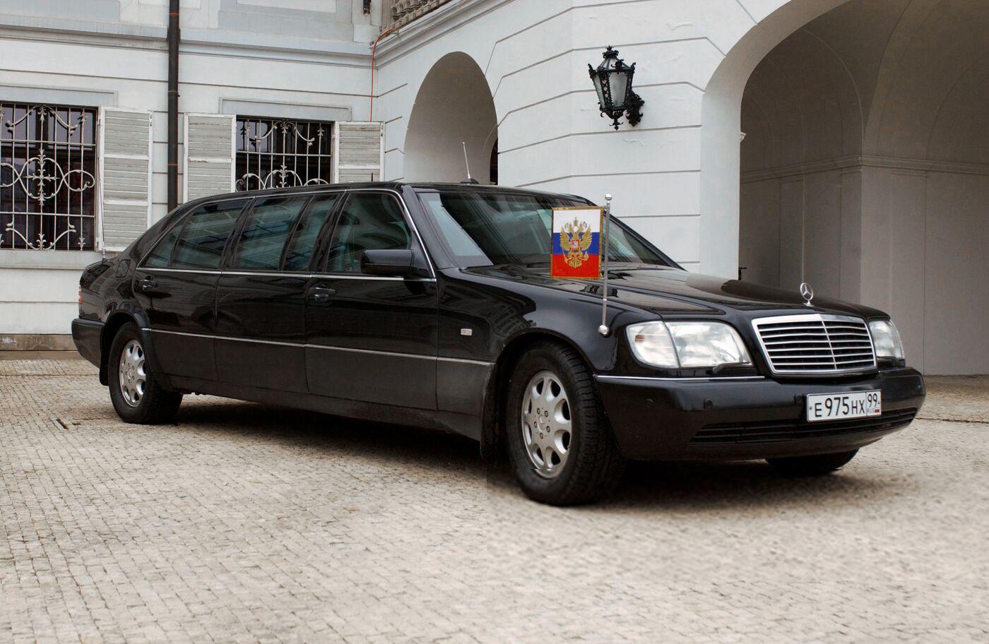 W140 pullman. Мерседес 140 s600 Pullman. W140 Пульман.