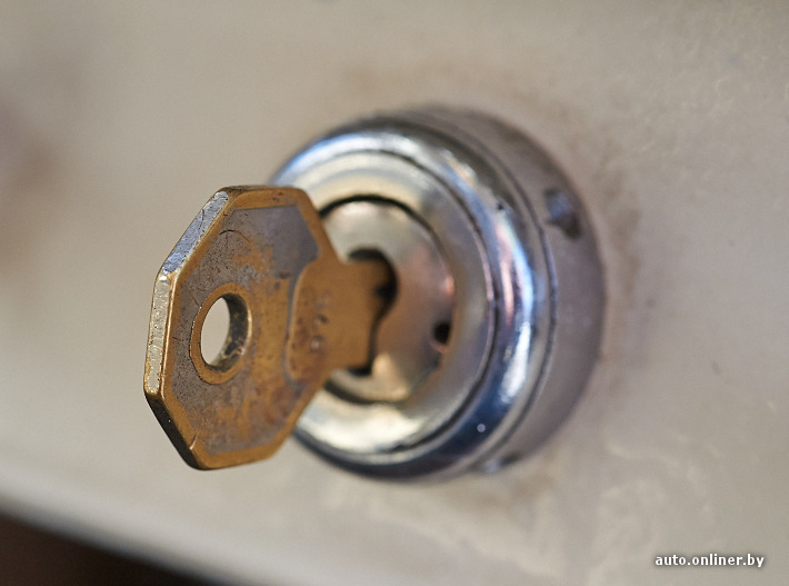 «Москвич-403»: рожденный ползать летать может «Москвич-403»: рожденный ползать летать может автомобиль,видео,машины,ремонт,СССР