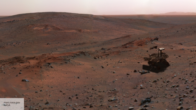 На Марсе обнаружили пивную бутылку