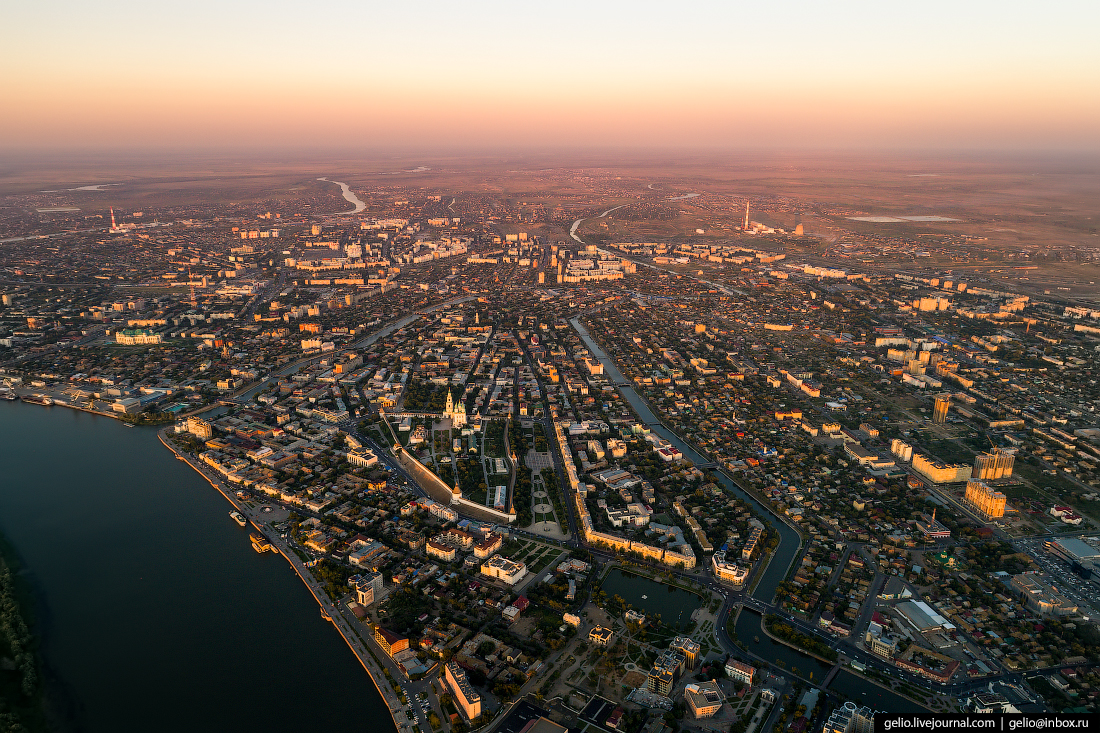 Астрахань с высоты — каспийские ворота России Астрахань с высоты — каспийские ворота России