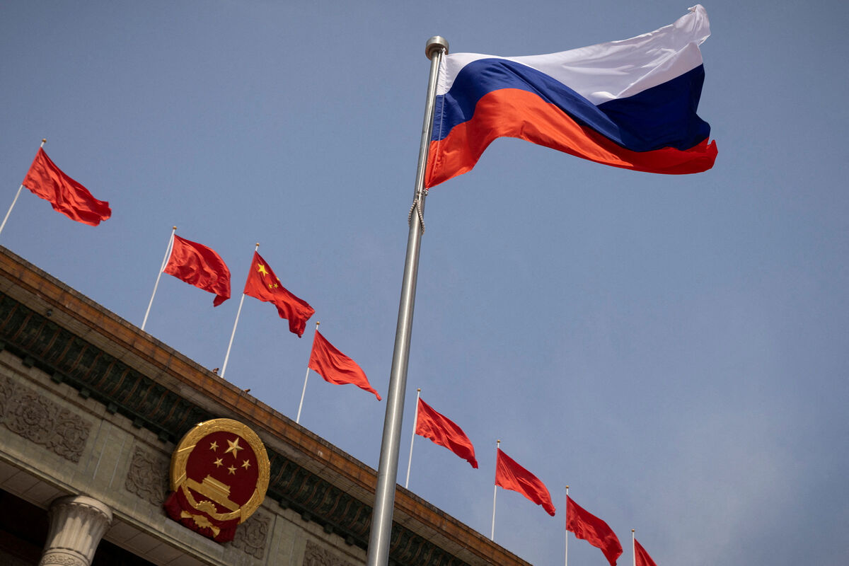 Bloomberg: Россия и Китай оспаривают претензии США на морское дно
