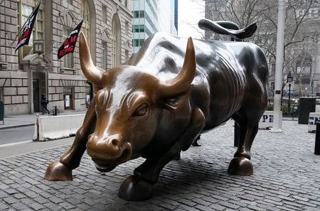 The Charging Bull or Wall Street Bull is pictured in the Manhattan borough of New York City, New York, U.S., January 16, 2019. REUTERS/Carlo Allegri/File Photo