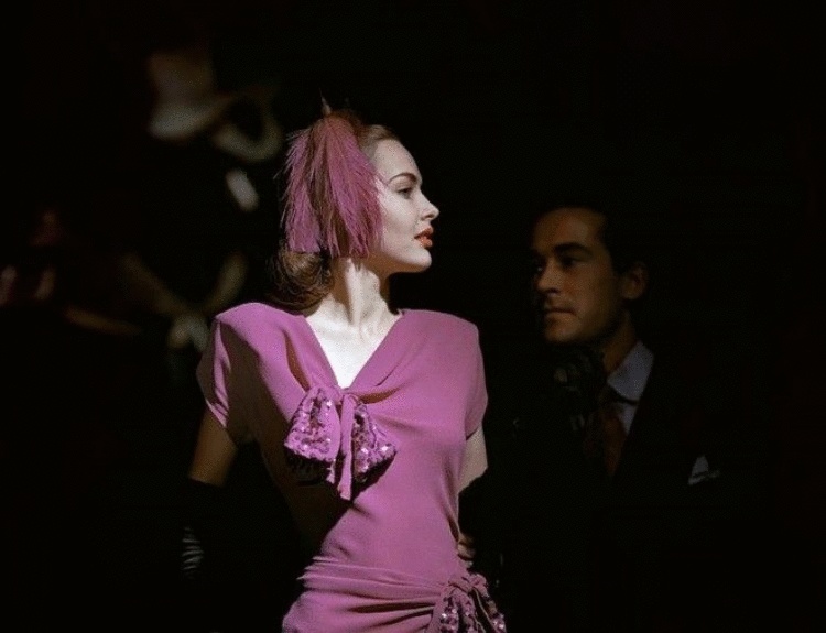 Гламурные 40-е в цвете и отличном качестве 