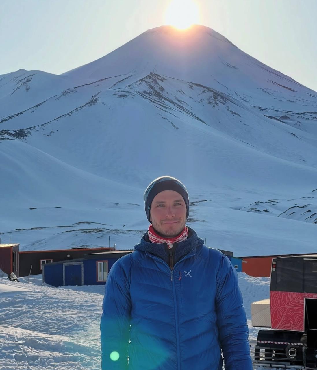 Кто такой Никита Филиппов, который представит Россию в новом виде спорта на Олимпиаде — 2026 Филиппов, спорта, Никита, будет, России, спортсмен, Олимпиаде, Филиппова, скиальпинизм, Кубка, скиальпинизму, Спортсмен, российских, Однако, лыжах, Олимпиаду —, видов, отобрался, спортсменов, будущей