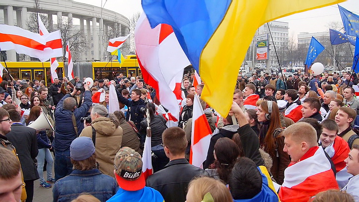 Запад начал подготовку Майдана в Белоруссии, заявили в Киеве