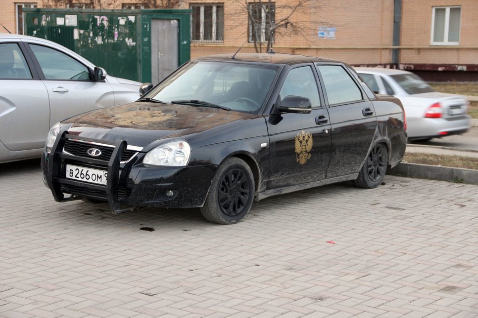 Чечня. Как устроена автомобильная жизнь в республике? стоит, только, просто, Чечне, случае, автомобиль, всего, ГИБДД, будет, могут, сотрудники, машину, именно, Чеченской, очень, машины, дорогах, можно, вообще, поэтому