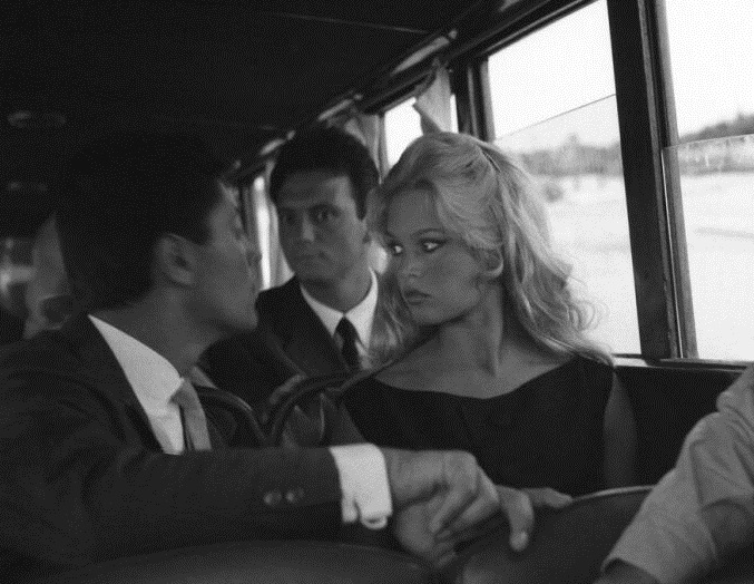 Редкие фотографии знаменитостей из Венеции 50-60-х годов - актуальные новости по теме Редкие фотографии на Toplenta