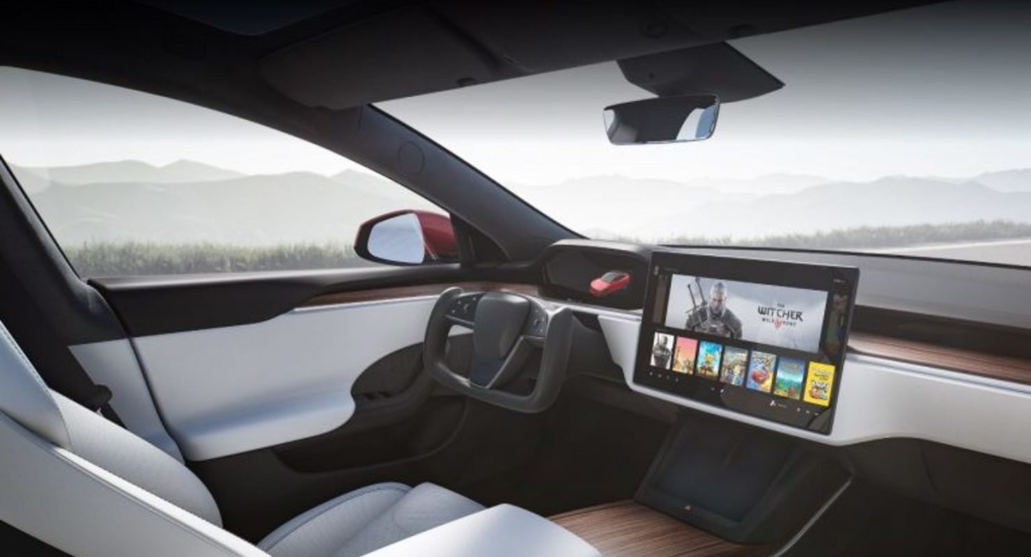 Tesla может представить беспилотник уже через несколько обновлений ПО Tesla может представить беспилотник уже через несколько обновлений ПО Автомобили