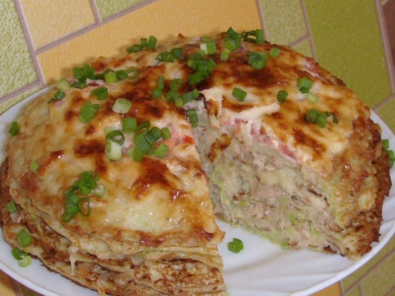 Кабачково-сырный тортик с мясом. Сытная закуска из сезонных овощей для любого застолья 2