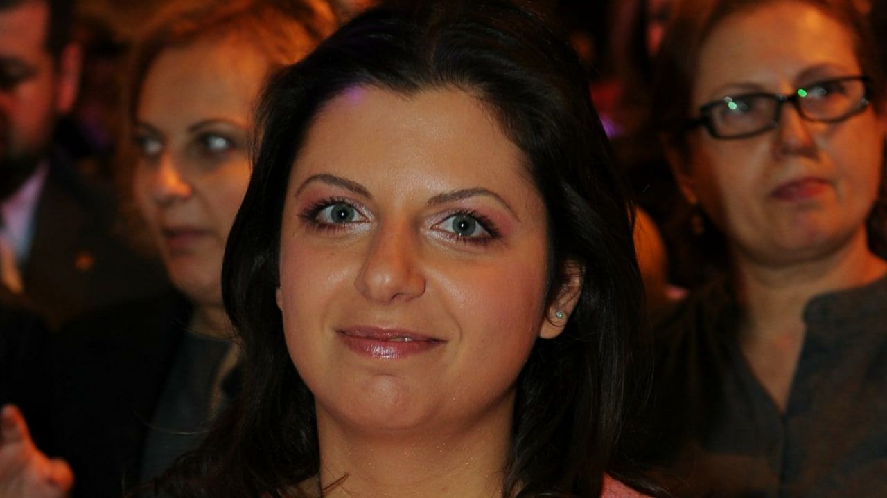 Симоньян вспомнила песню «Машины времени» в ответ на выпады Макаревича