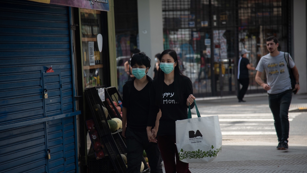 Аргентина объявила о снятии ограничений «на последнем этапе пандемии»