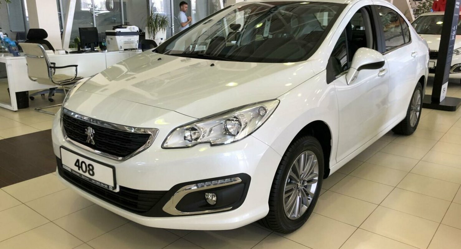 Российский рынок покинули два самых дешёвых седана с дизельными моторами