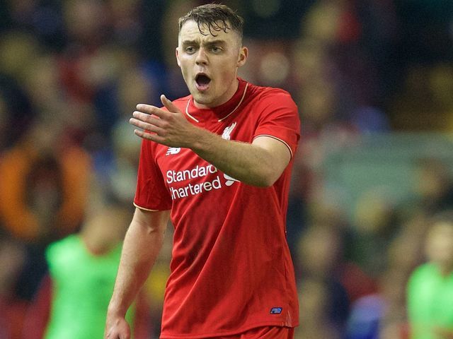 Кто этот красавчик? 