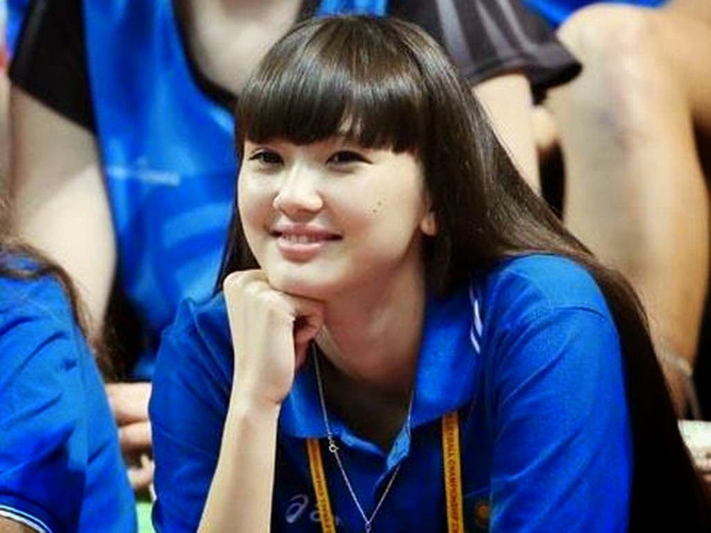 Позже китайские СМИ назвали Сабину самой красивой волейболисткой, с тех пор...