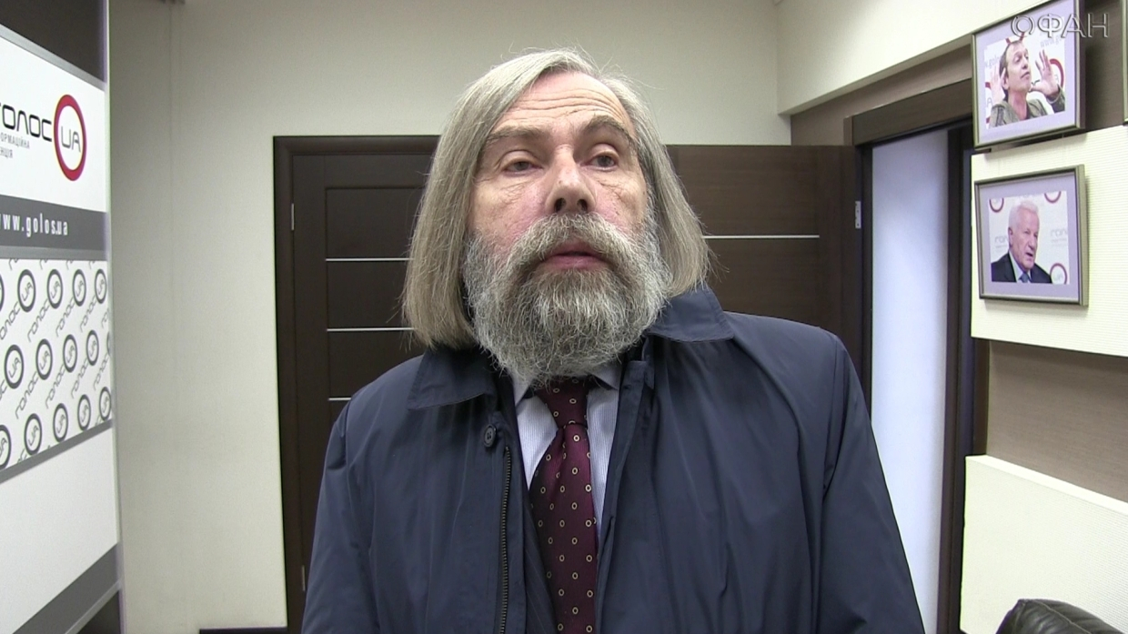 Погребинский назвал незаконными действия Зеленского на фоне скандала с КСУ