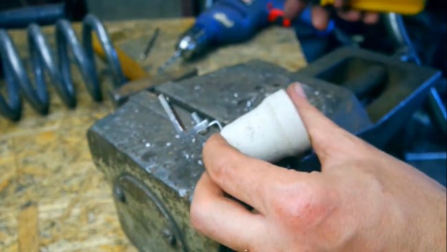 Оригинальный светильник из металла своими руками Оригинальный светильник из металла своими руками гаджеты