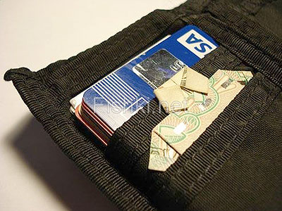 Оригами из денег - рубашка на 10 рублей
